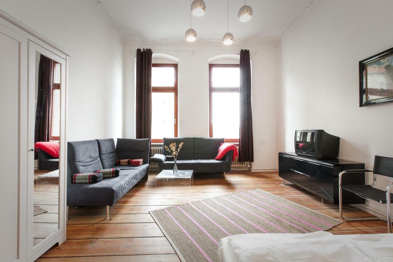 3 Bedroom Apartment Berlin Luaran gambar